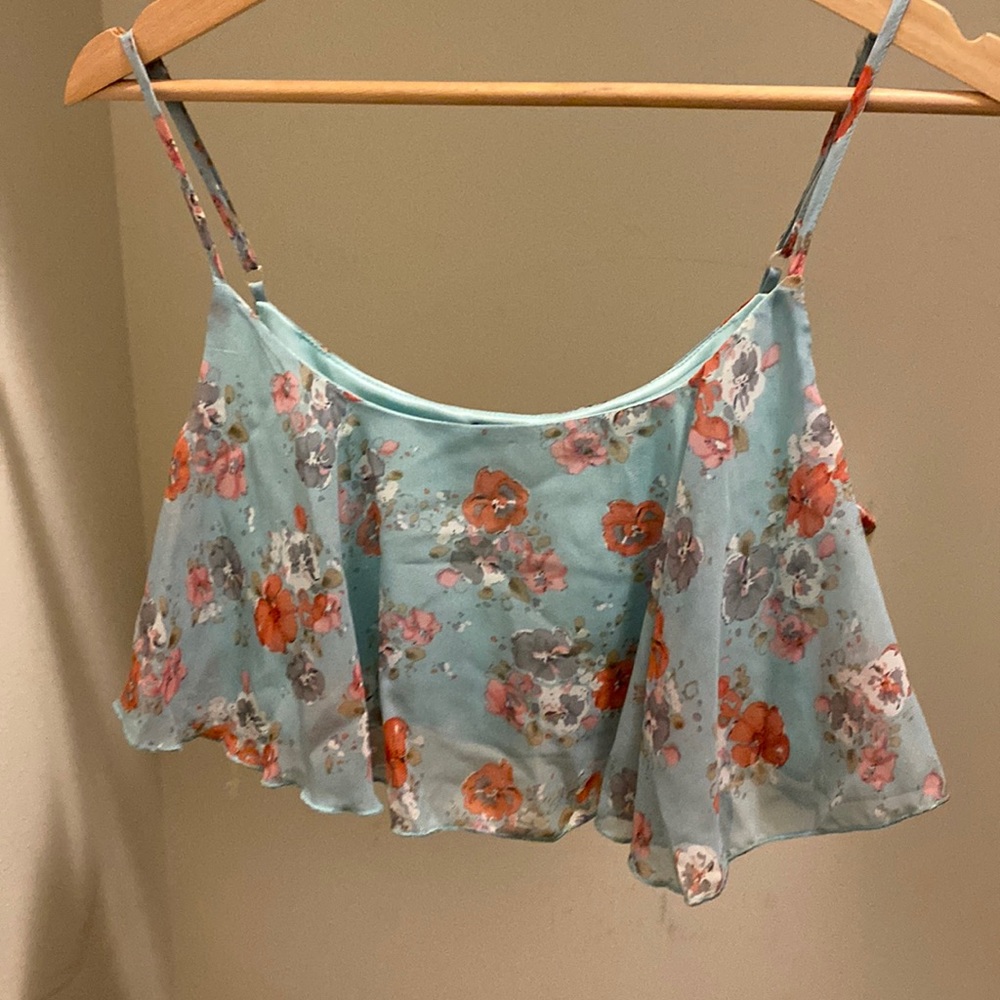 UK2LA Blue Floral Crop Top Size L
